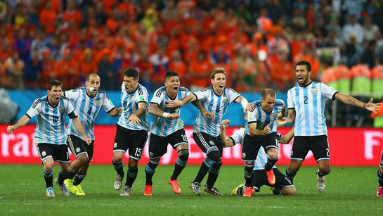 عکسهای بازی ارژانتین و هلند